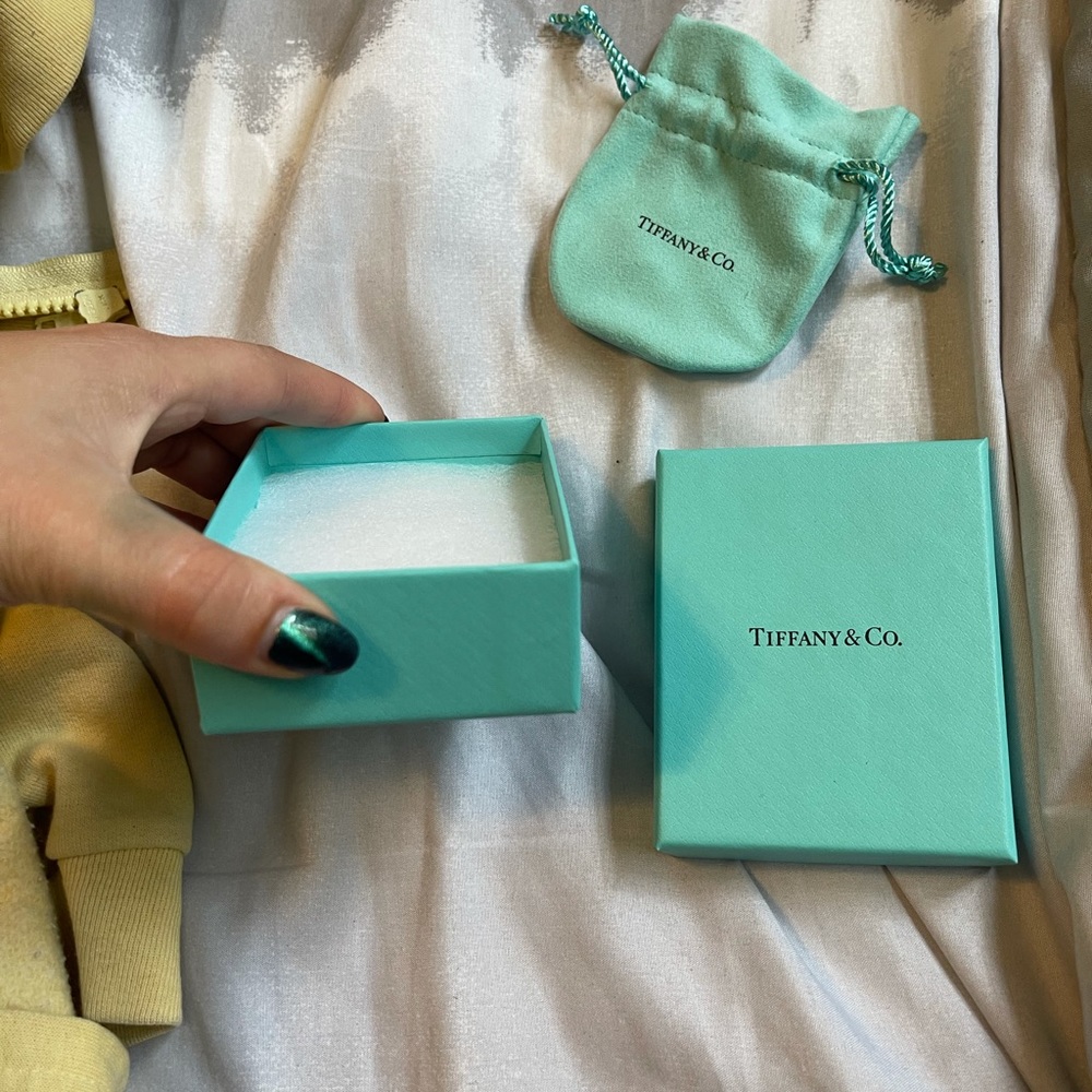 Tiffany & Co. box & dustbag